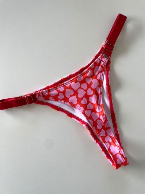 WhatsApp Image 2026-07-25 at 2.51.14 PM (2) COLALESS DE LYCRA- CORAZONES ROJOS FONDO ROSA - TALLE 2 - BS16