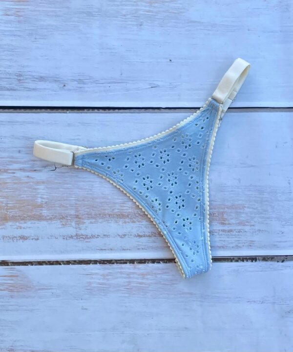 WhatsApp Image 2025-05-04 at 19.55.09 COLALESS BRODERIE - CELESTE - TALLE 1 - BR04