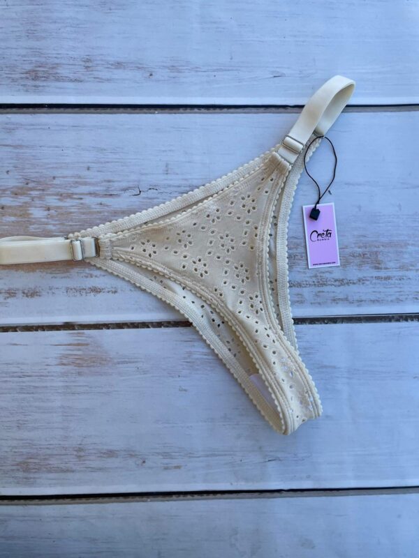 WhatsApp Image 2025-05-04 at 20.50.54 COLALESS BRODERIE - CREMA - TALLE 1 - BR12