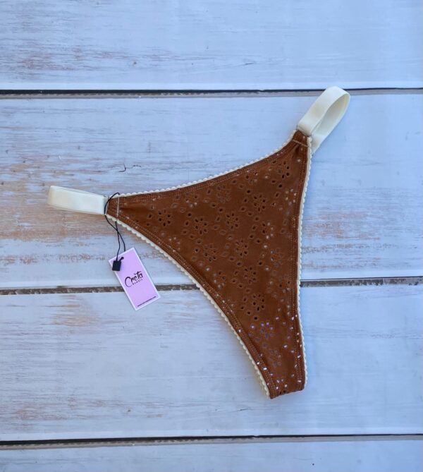 WhatsApp Image 2025-05-04 at 23.53.04 COLALESS BRODERIE - CHOCOLATE - TALLE 2 - BR09