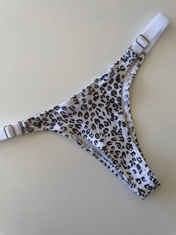 COLALESS ALGODON - FONDO BLANCO FLORES ROSAS - TALLE 2 - LR36