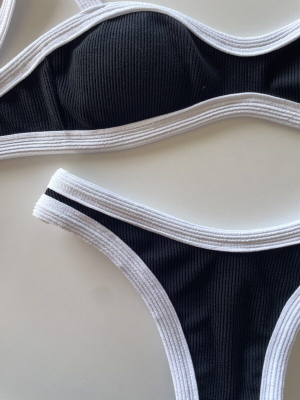 BIKINI - PARIS -NEGRO CON BORDES BLANCOS- BK08